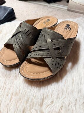 Comfort Slide Sandals in Olive Green - Brand